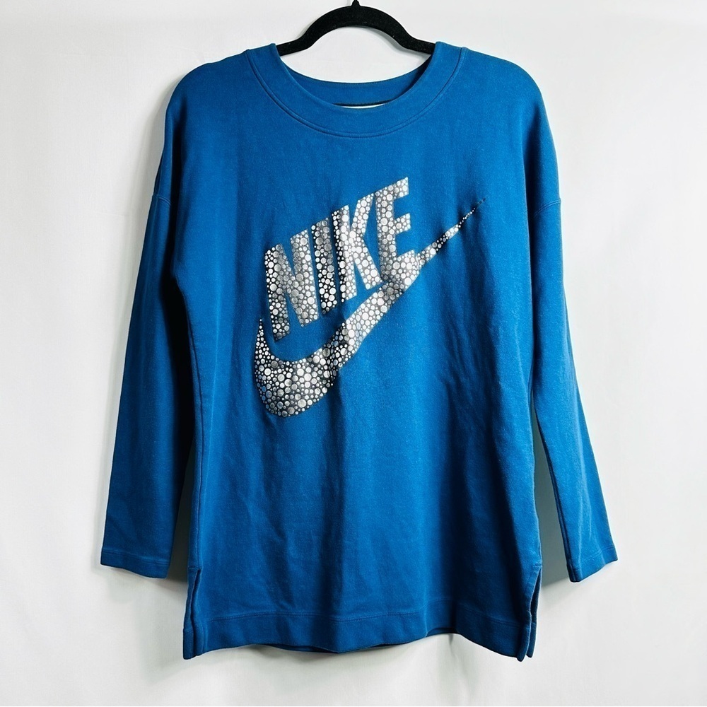 Nike Women’s Sz Small Blue Metallic Silver Logo Long Sleeve Crew Neck Tunic Top